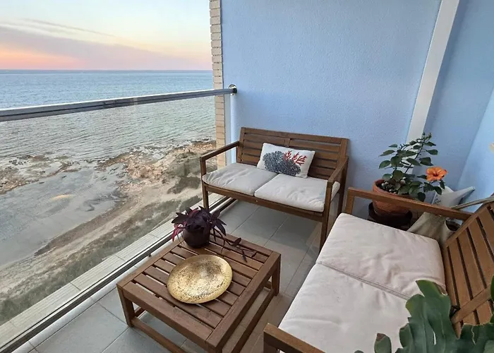 Lägenhet Junto Al Mar